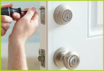 Expert Locksmith Services Philadelphia, PA 215-716-7243 - 13-new-locks-installation