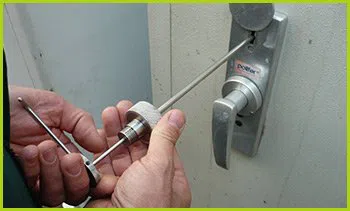 Expert Locksmith Services Philadelphia, PA 215-716-7243 Expert Locksmith Services Philadelphia, PA 215-716-7243 - 15-emergency-locksmiths