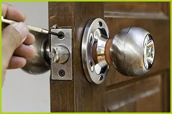 Expert Locksmith Services Philadelphia, PA 215-716-7243 - 17-eviction-service